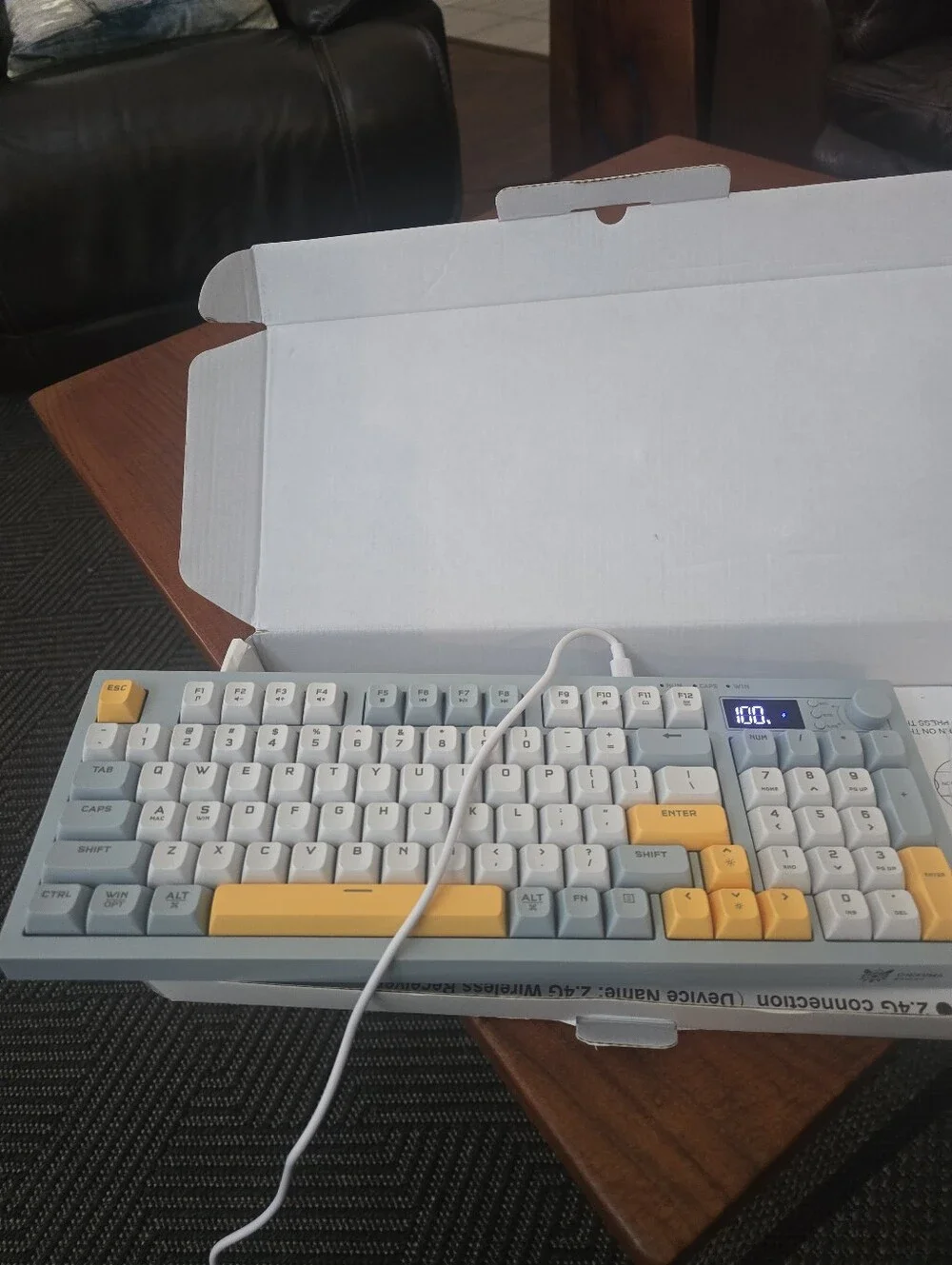 Onikuma G80 94 Keys Keyboard with Yellow Accent Keys 3 Modes With Knob &  Screen